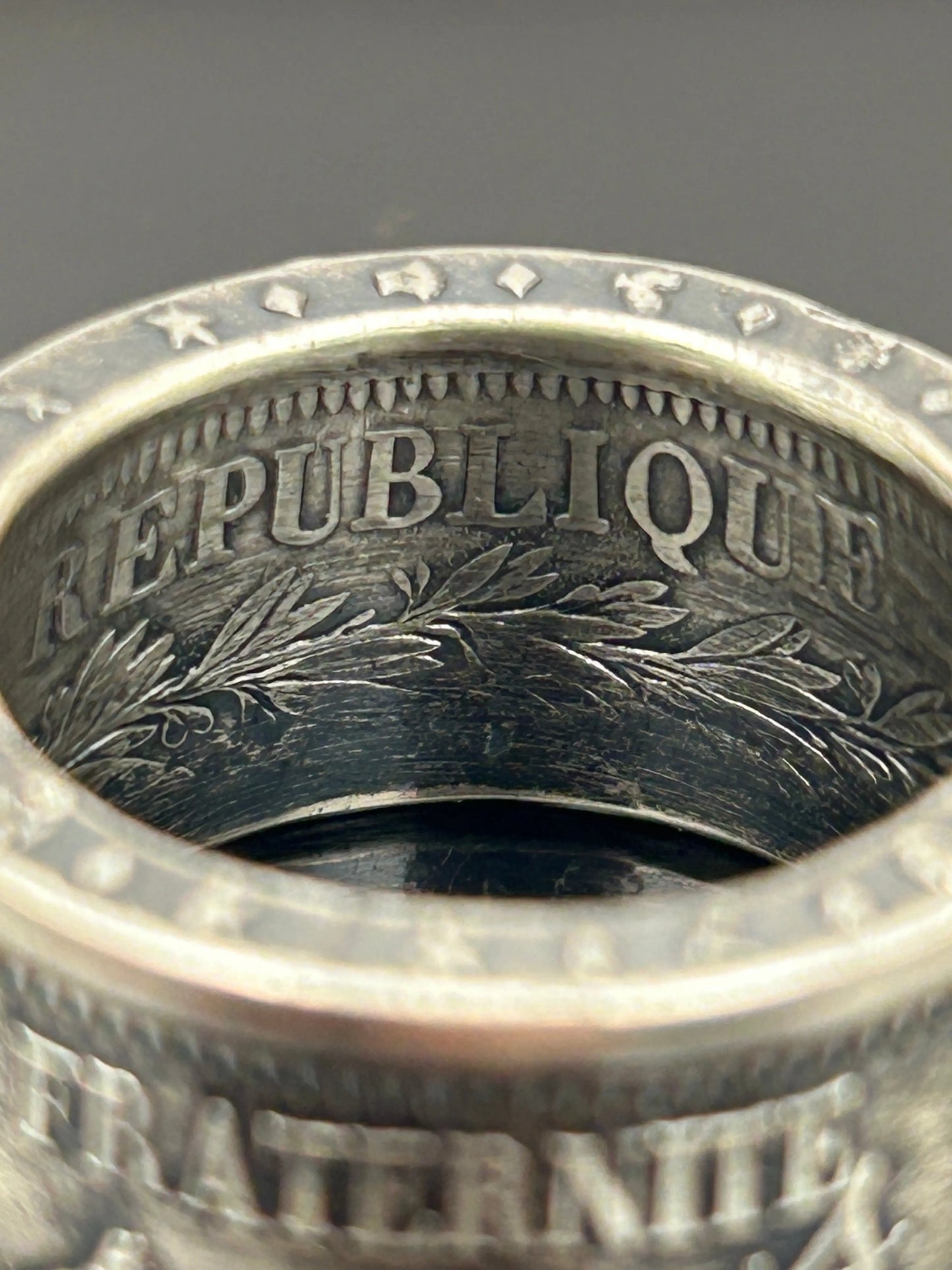 Bague pièce de monnaie 10 francs Hercule en argent massif Monnaia, bijou artisanal unique