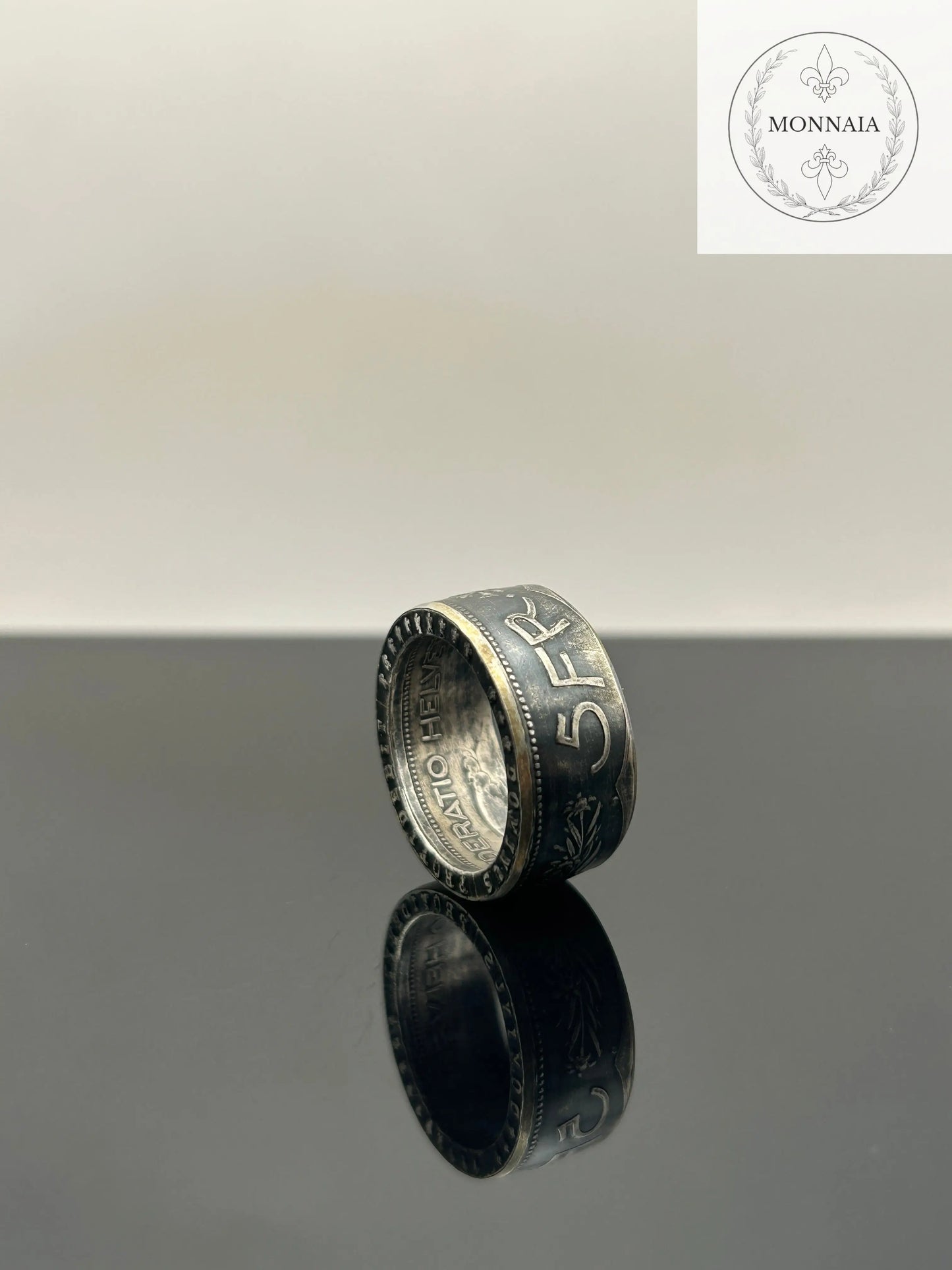 Bague pièce de monnaie 5 francs Suisse en argent massif Monnaia, bijou artisanal unique