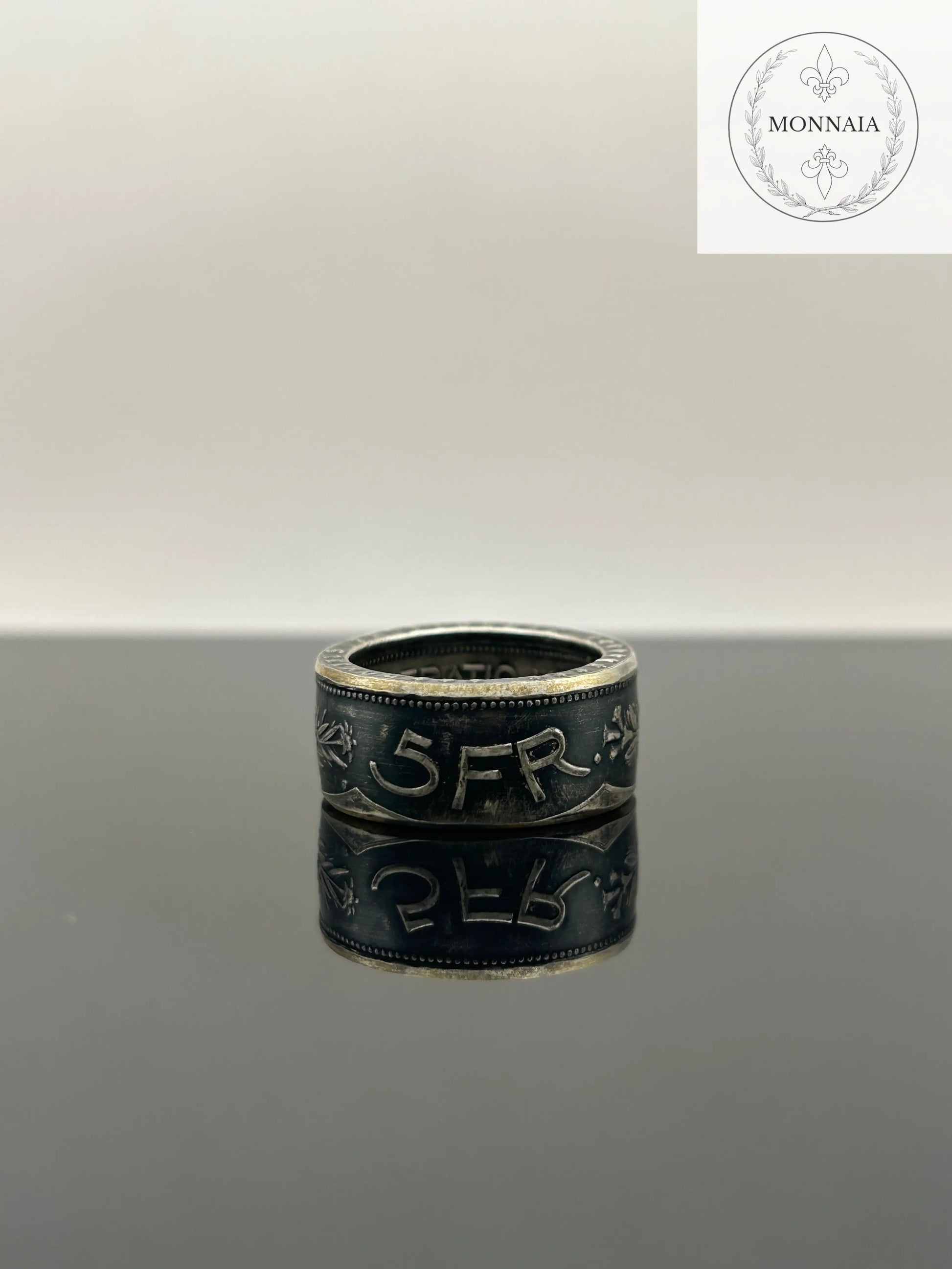 Bague pièce de monnaie 5 francs Suisse en argent massif Monnaia, bijou artisanal unique
