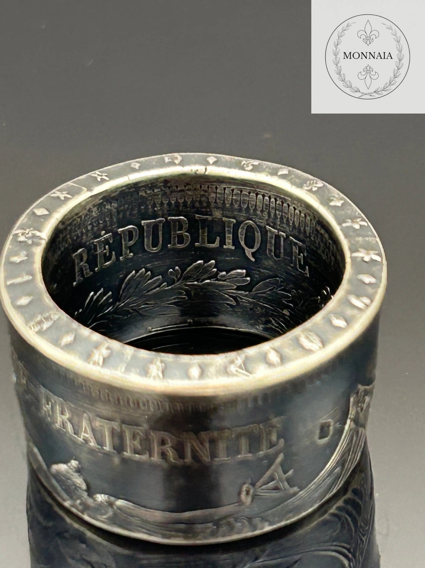 Bague pièce de monnaie 50 francs Hercule en argent massif Monnaia, bijou artisanal unique
