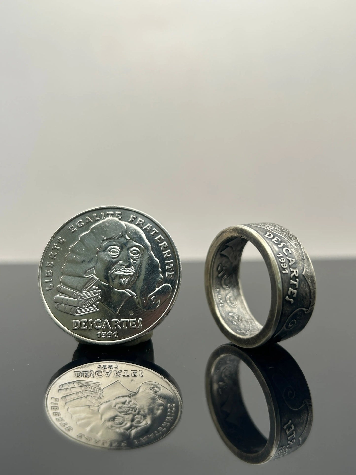 Bague pièce de monnaie DESCARTES en argent massif MONNAIA