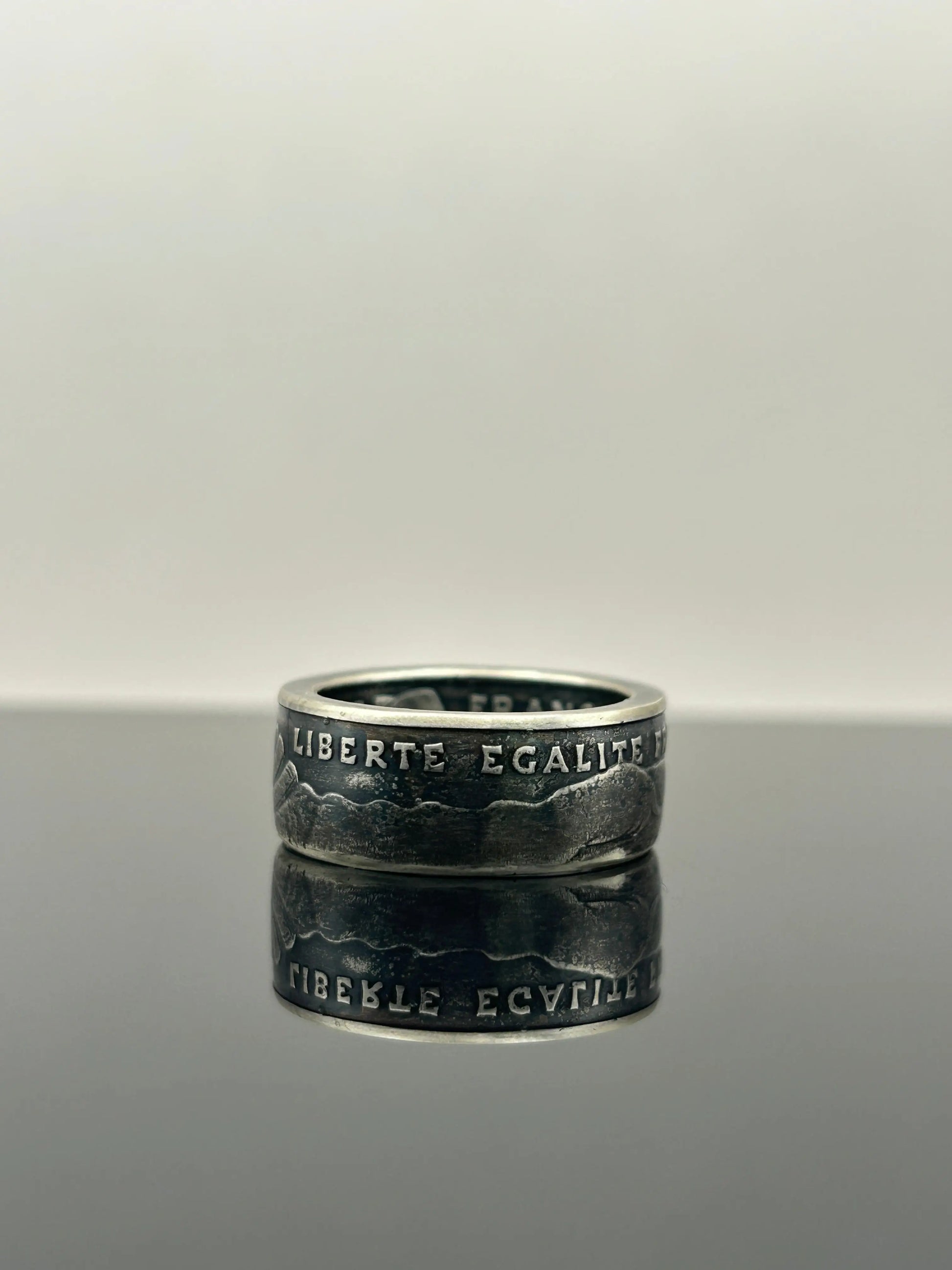 Bague pièce de monnaie DESCARTES en argent massif MONNAIA
