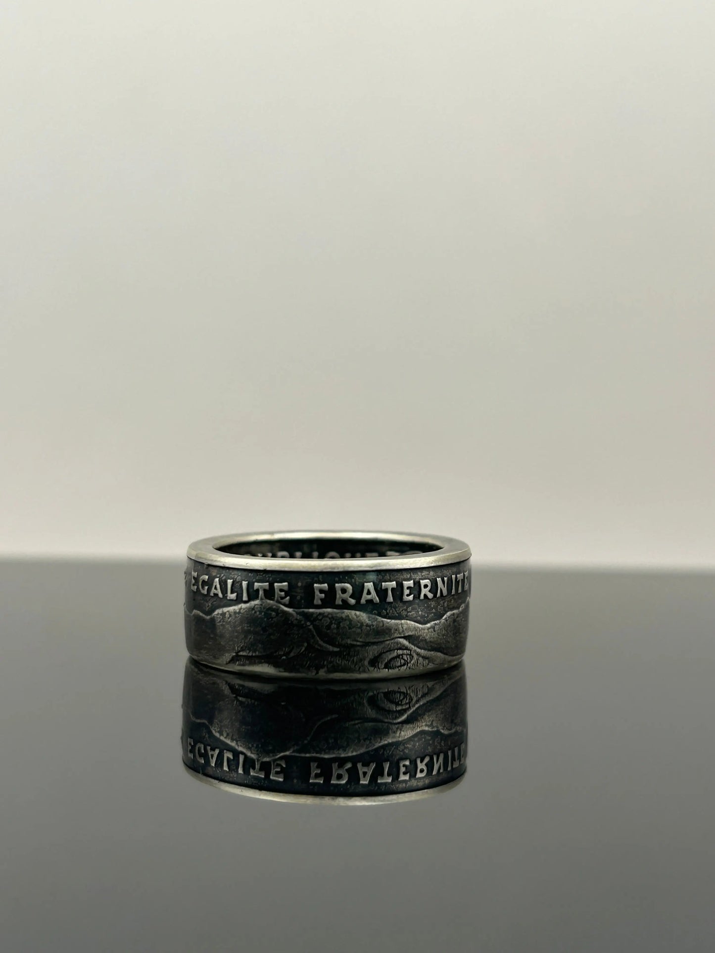 Bague pièce de monnaie DESCARTES en argent massif MONNAIA