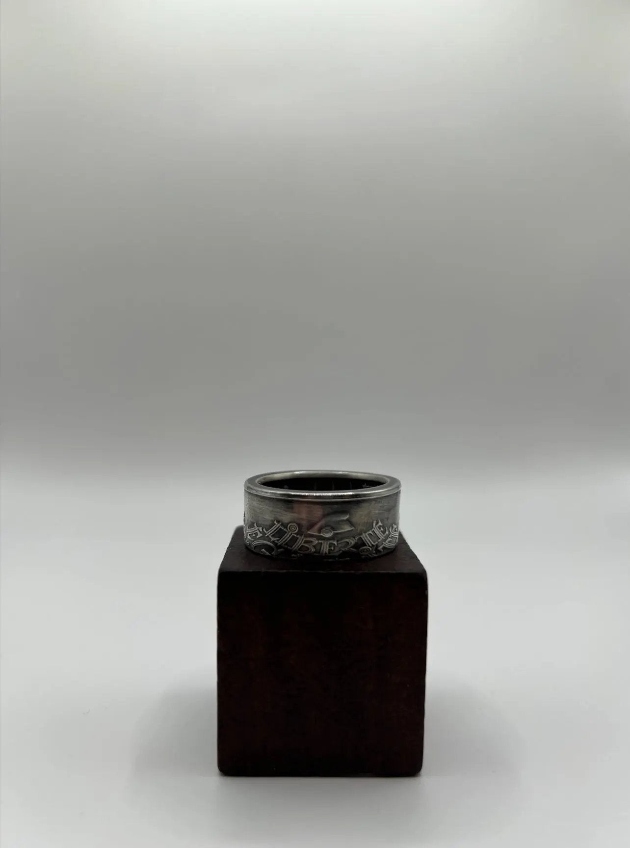 Bague pièce de monnaie LIBERTÉ en argent massif MONNAIA