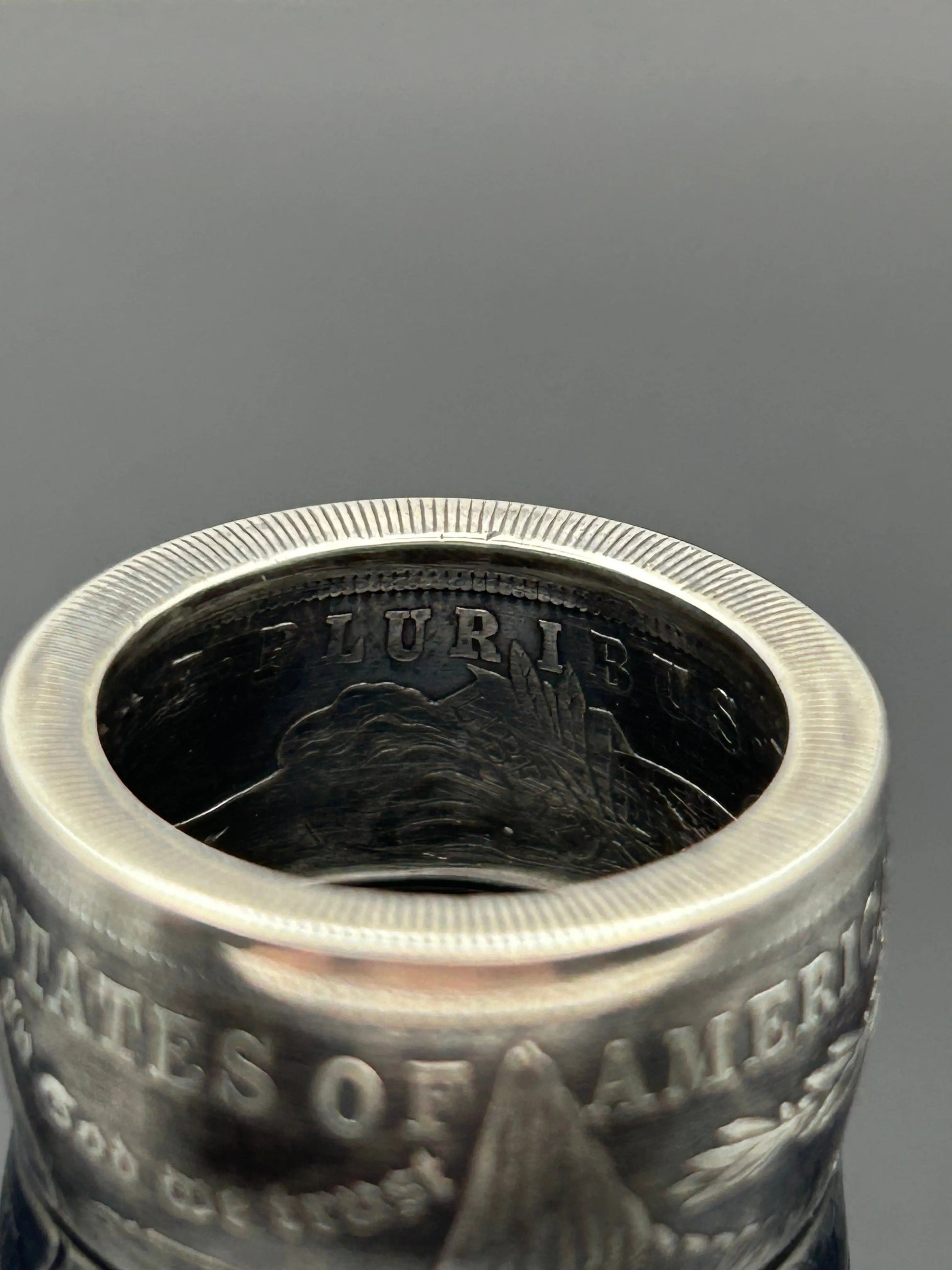 Bague pièce de monnaie MORGAN DOLLAR en argent massif MONNAIA
